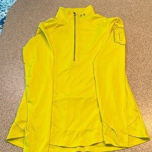 Under Armour long sleeve cycling jersey. Size medium.